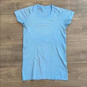 Lululemon shirt